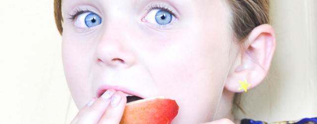 How to Get your Kids to Eat their Fruits & Veggies!