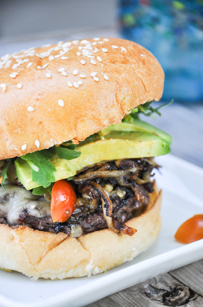 California Classic Burger featuring Harris Ranch Beef