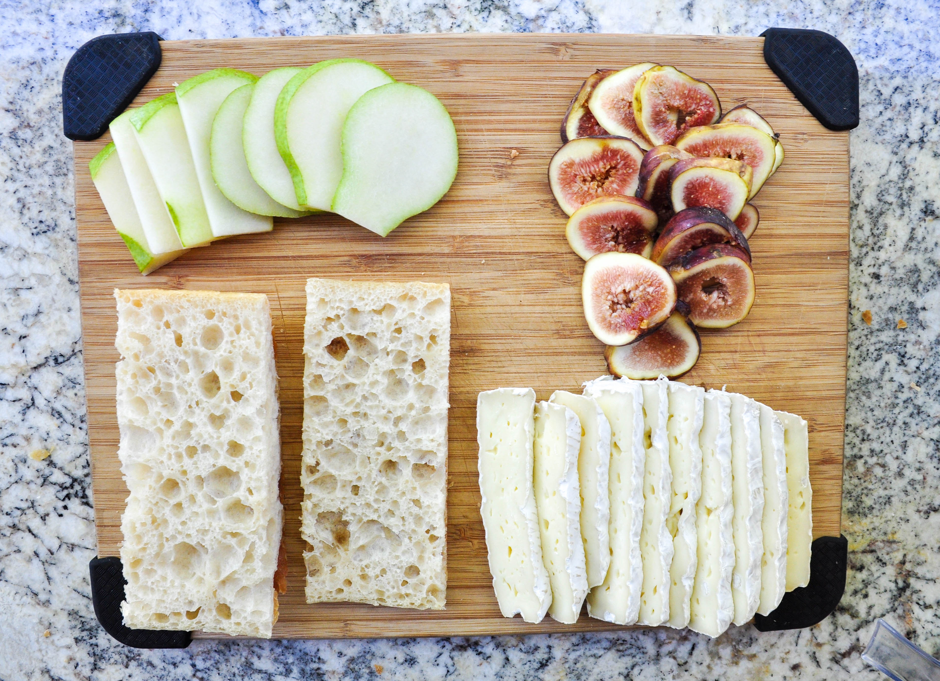 Pear and Fig Panini with Brie and Arugula