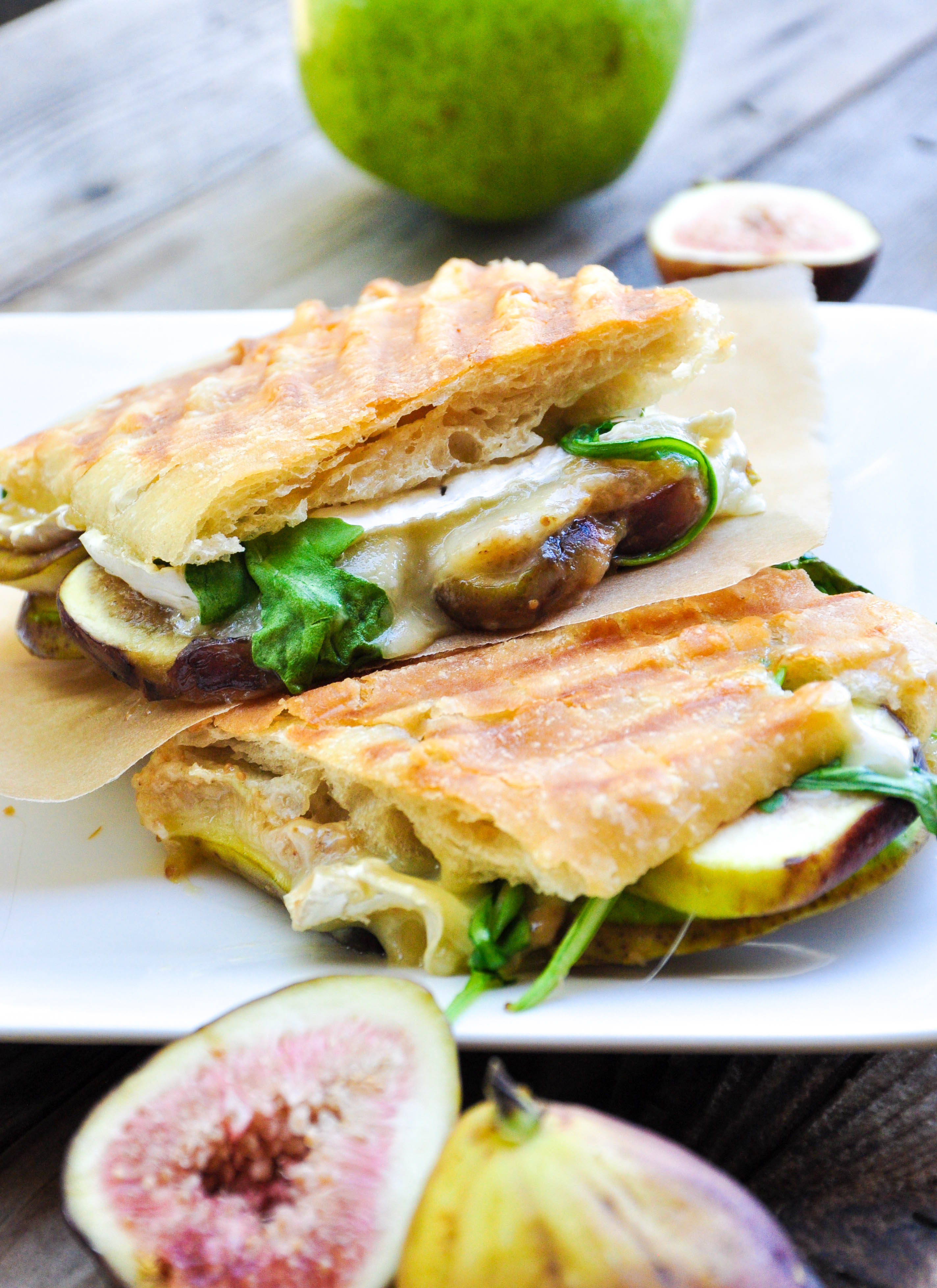 Pear and Fig Panini with Brie and Arugula